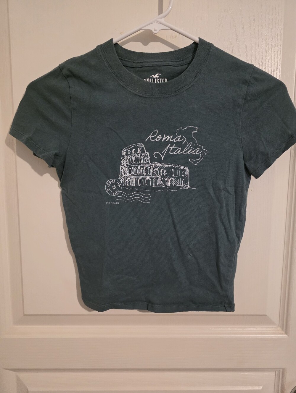 HOLLISTER - ROMA ITALIA BABY TEE (GREEN)